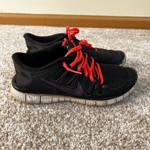 Nike Free Running Women’s Size 8